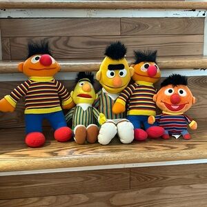 Lot of five Sesame Street stuffed animals